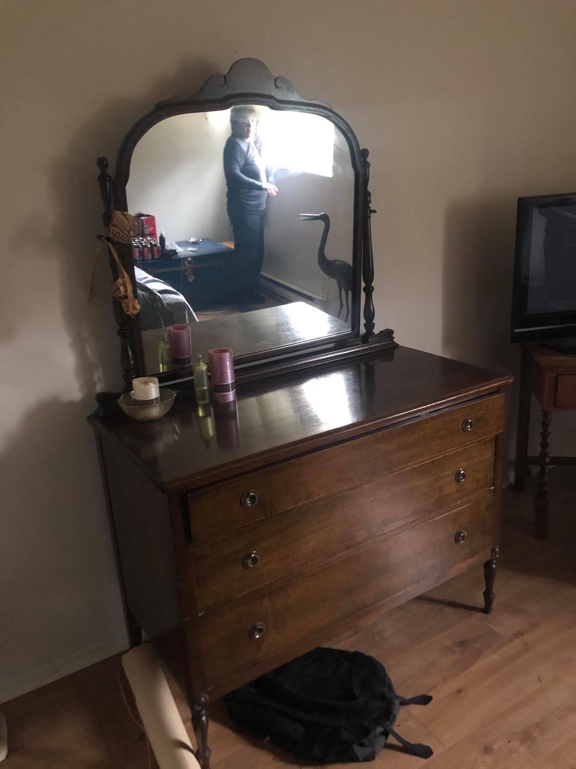 ./Suzie_miroir_1770768728098